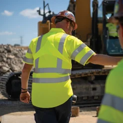 Red Kap Short Sleeve Hi-Visibility Ripstop Work Shirt with MIMIX® + OilBlok, Type R Class 3 Fluorescent Yellow New